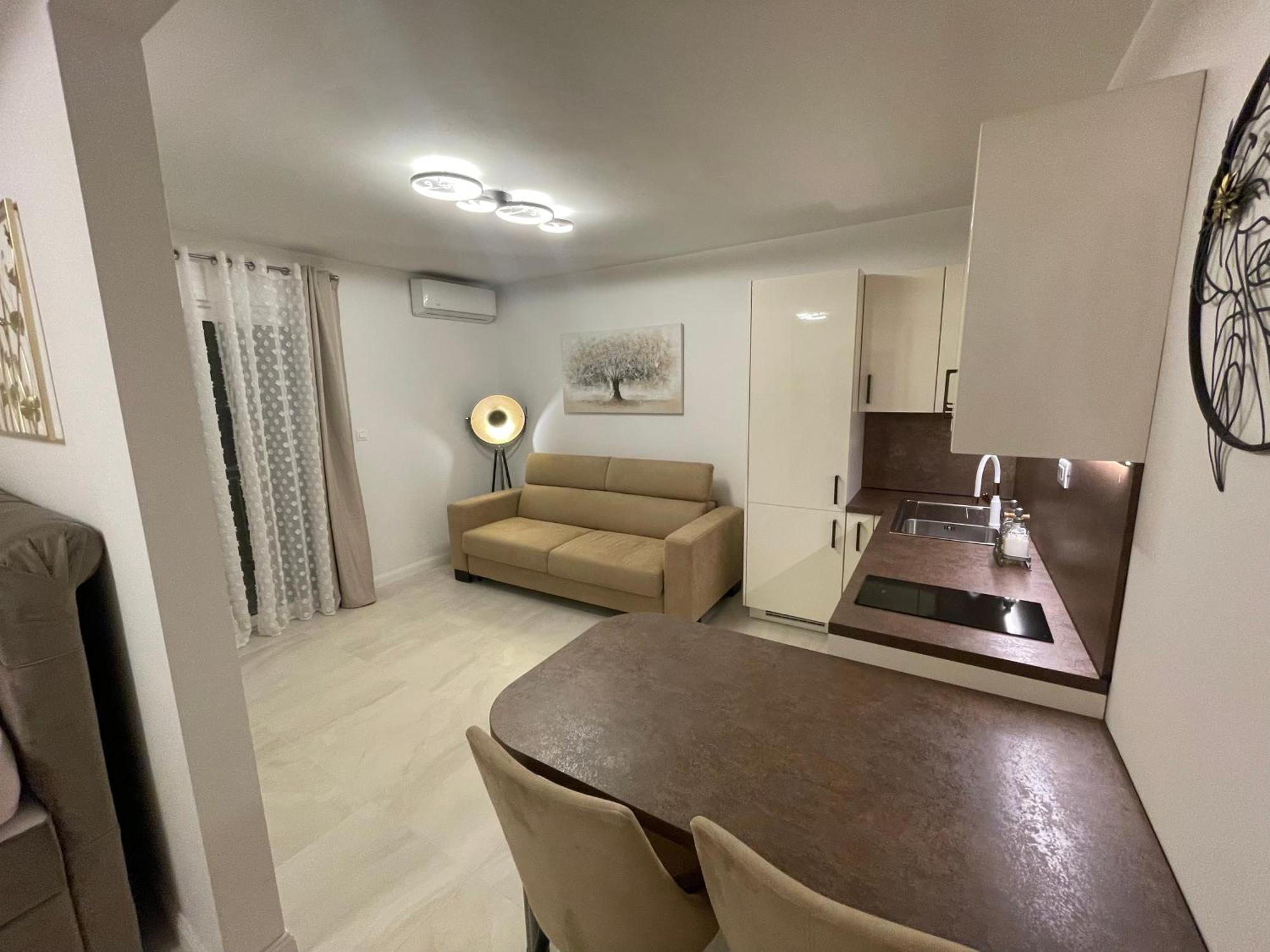 מאקרסקה Apartmani Biokovo מראה חיצוני תמונה